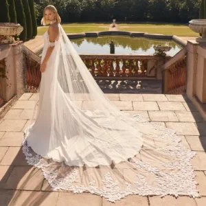 Luna Novias – Favar